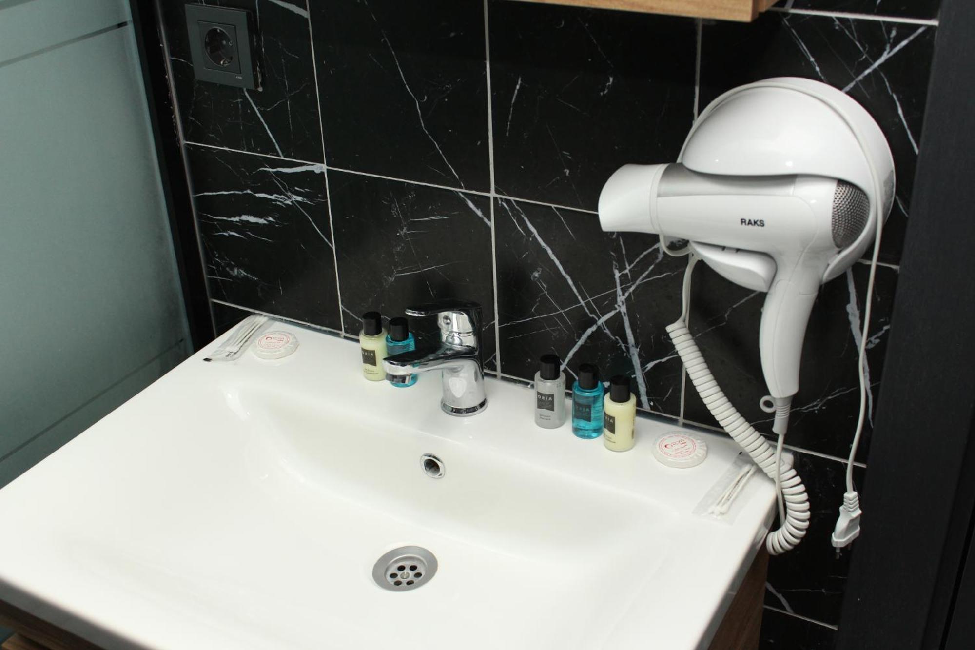 Ekinoks Hotel İznik Esterno foto
